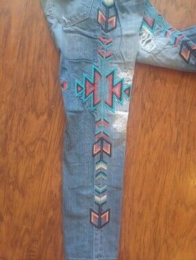 💙❤️🖤RARE!! MISS ME MM VINTAGE BOYFRIEND AZTEC JEANS 28x28